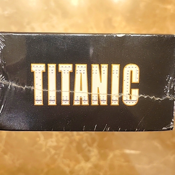Titanic VHS Tapes, NWT - Picture 6 of 9